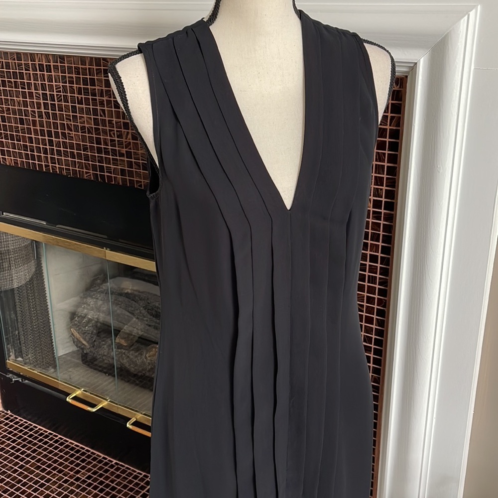 Max Studio  Deep V  Sleeveless  Party/Occasion  Little Black Dress  Size M